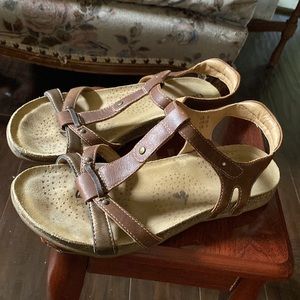 Taos / Leather Sandals